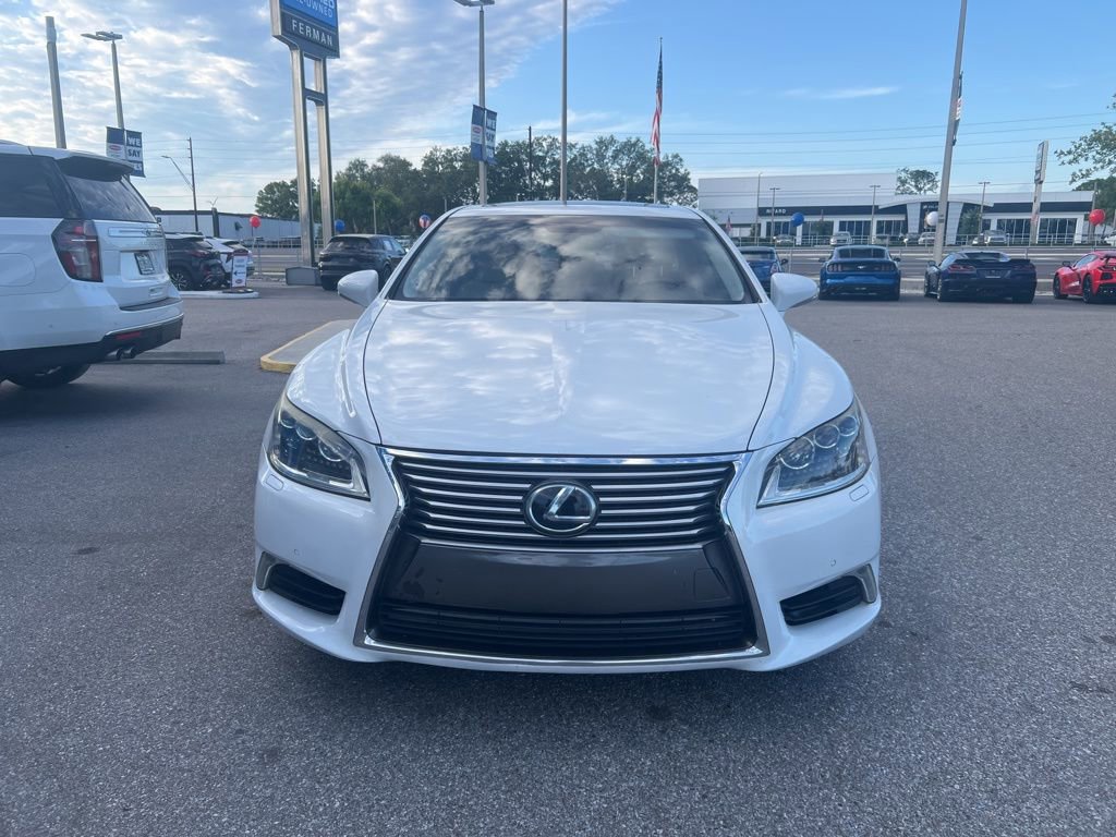 Used 2014 Lexus LS 460 w/ Ultra Luxury Package RWD image 5