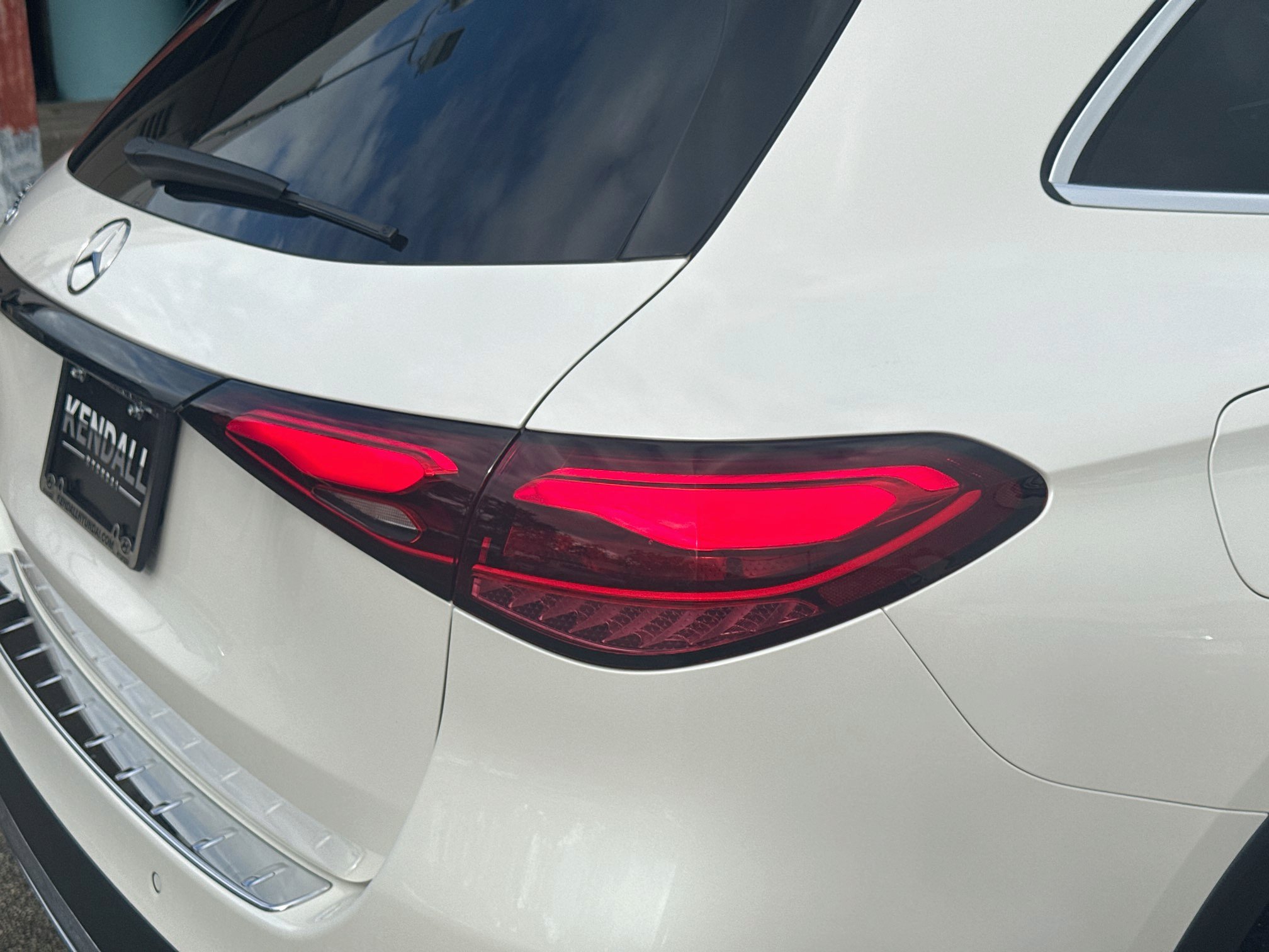 Used 2023 Mercedes-Benz GLC 300 w/ Exclusive Trim Package image 26