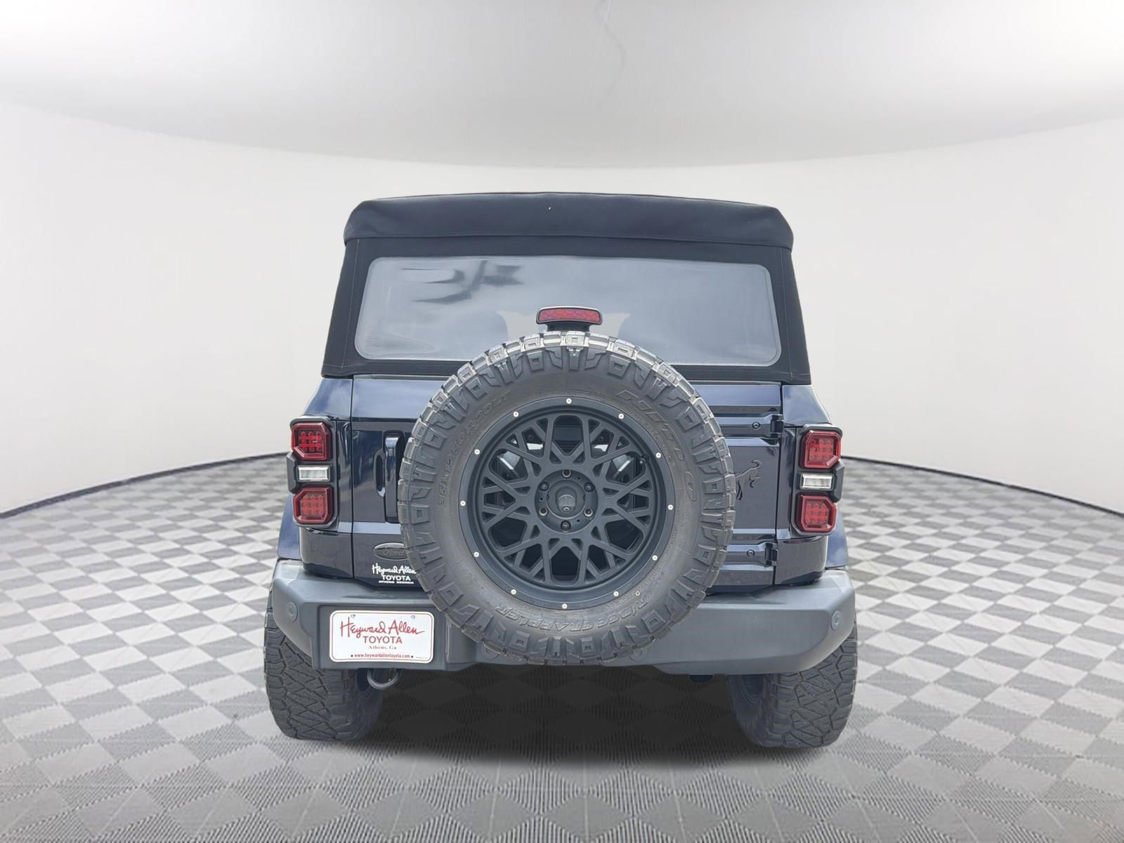 Used 2021 Ford Bronco Outer Banks AWD/4WD image 15