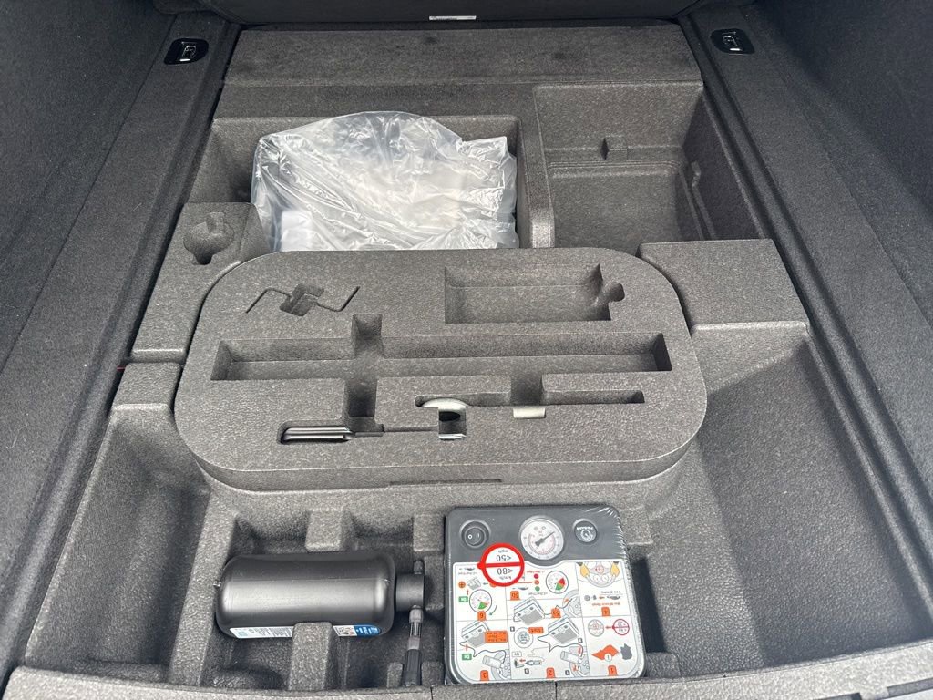 Used 2023 Alfa Romeo Stelvio Veloce image 49