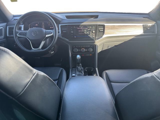 Used 2022 Volkswagen Atlas Cross Sport SE image 10