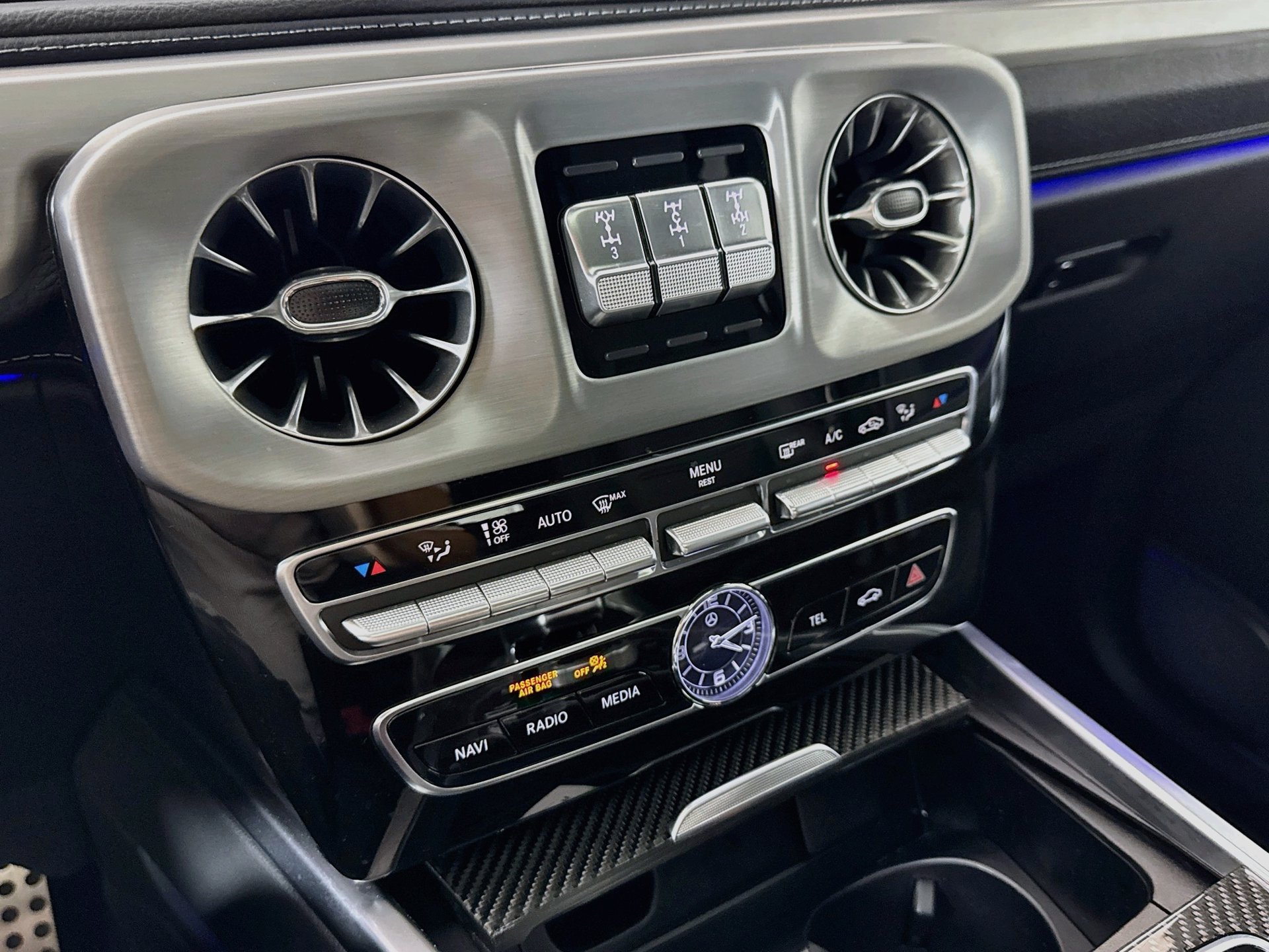 Used 2021 Mercedes-Benz G 550 image 17