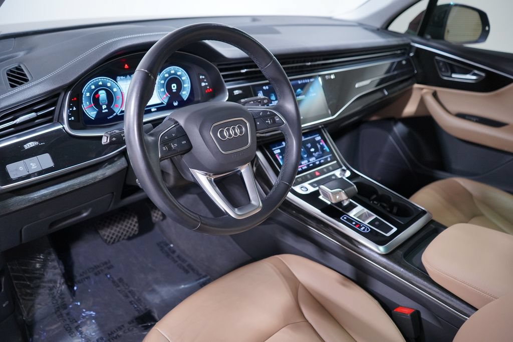 Used 2023 Audi Q7 3.0T Premium w/ Convenience Package AWD/4WD image 6