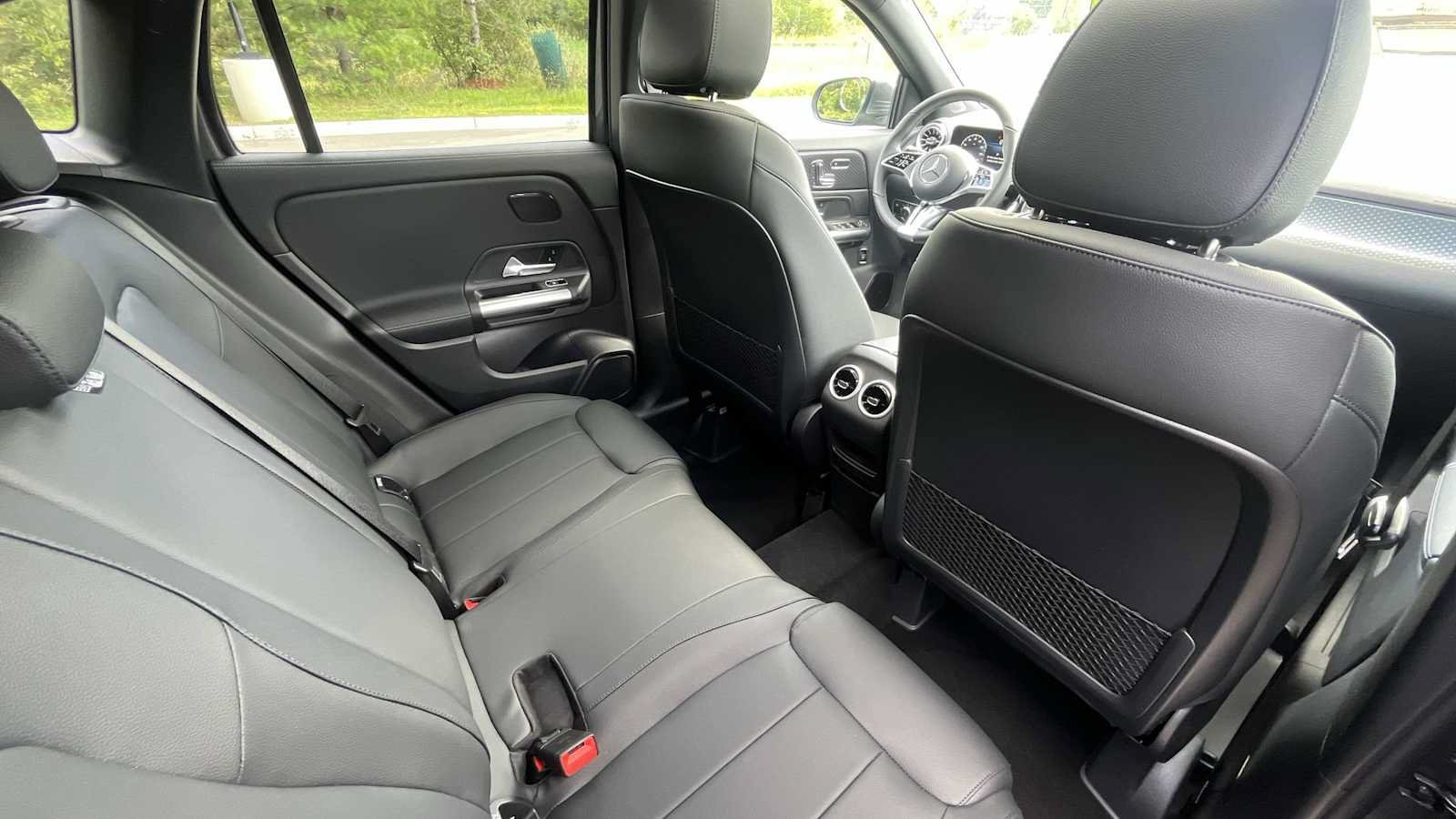 New 2026 Mercedes-Benz GLA 250 4MATIC image 11