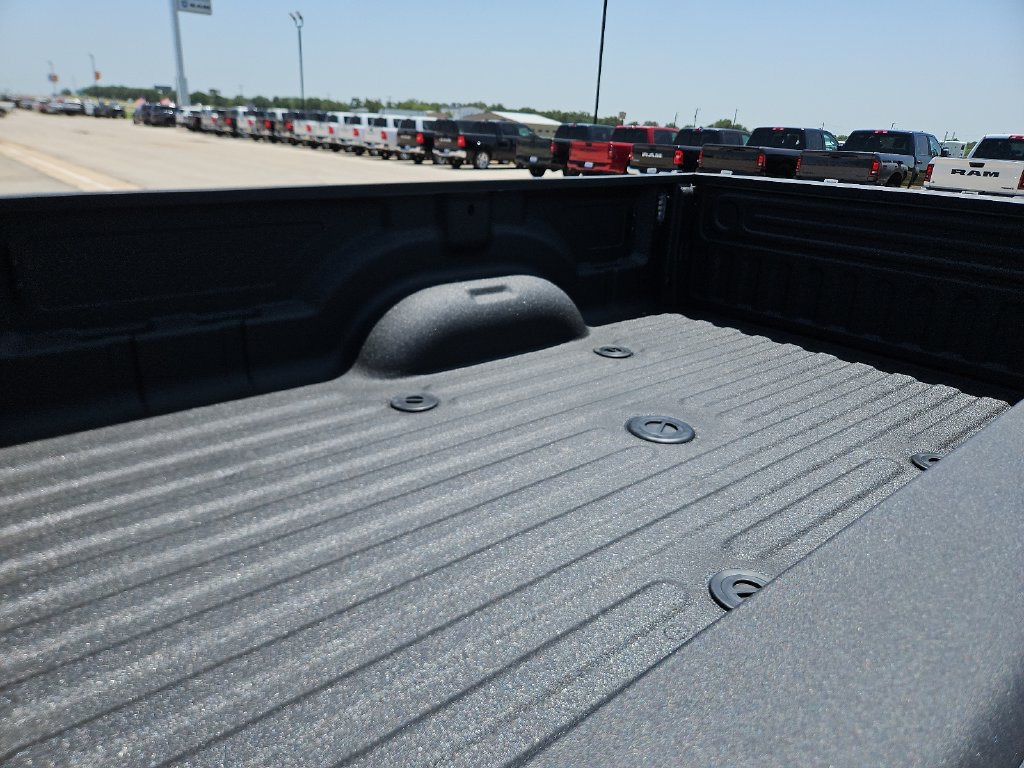 Used 2026 RAM 3500 Longhorn AWD/4WD image 16
