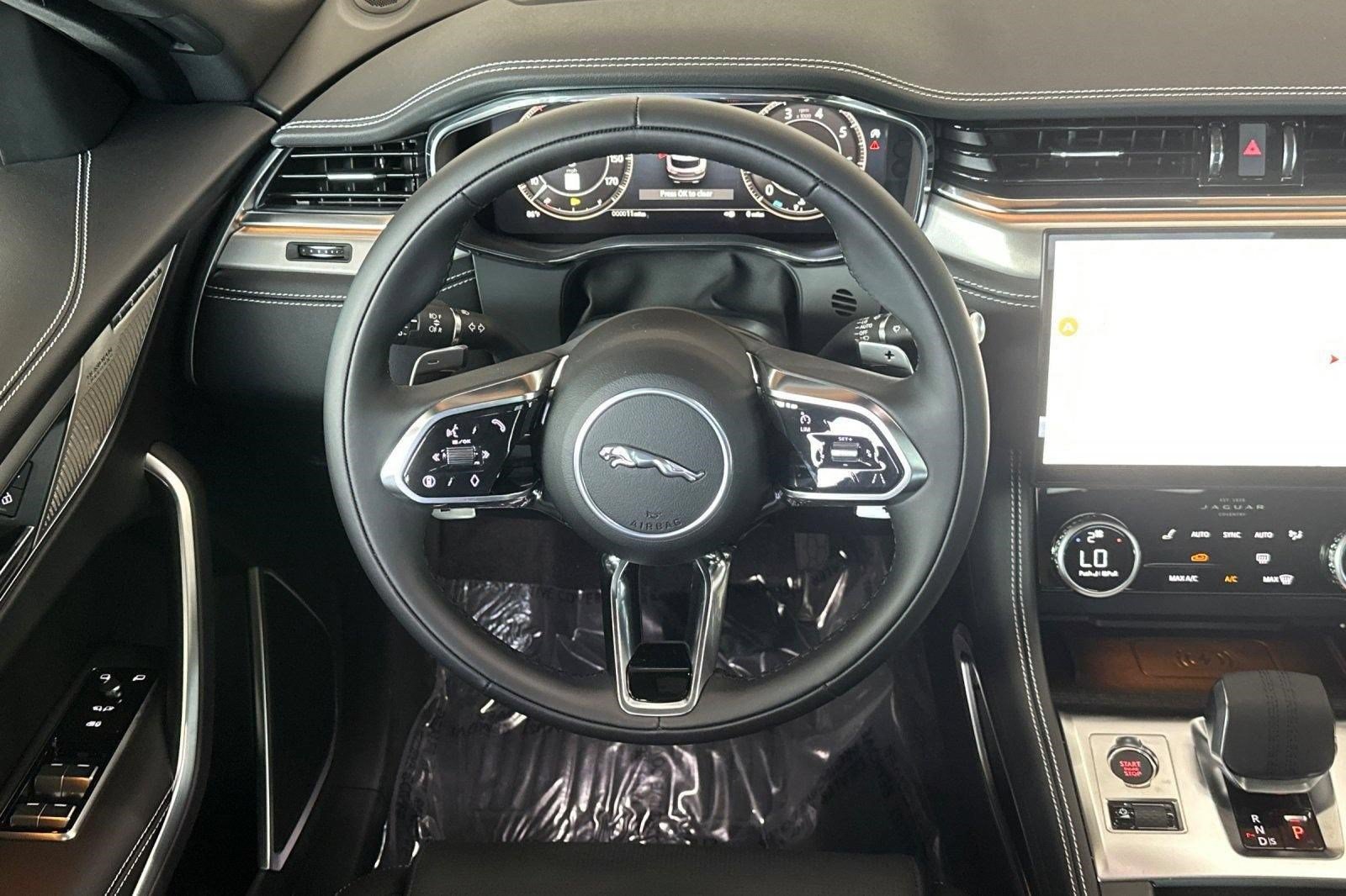 New 2026 Jaguar F-PACE R-Dynamic S AWD/4WD image 27