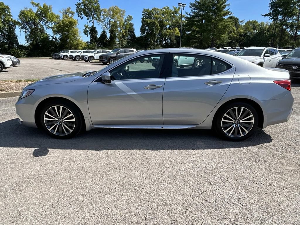 Used 2018 Acura TLX V6 w/ Advance Package FWD image 4