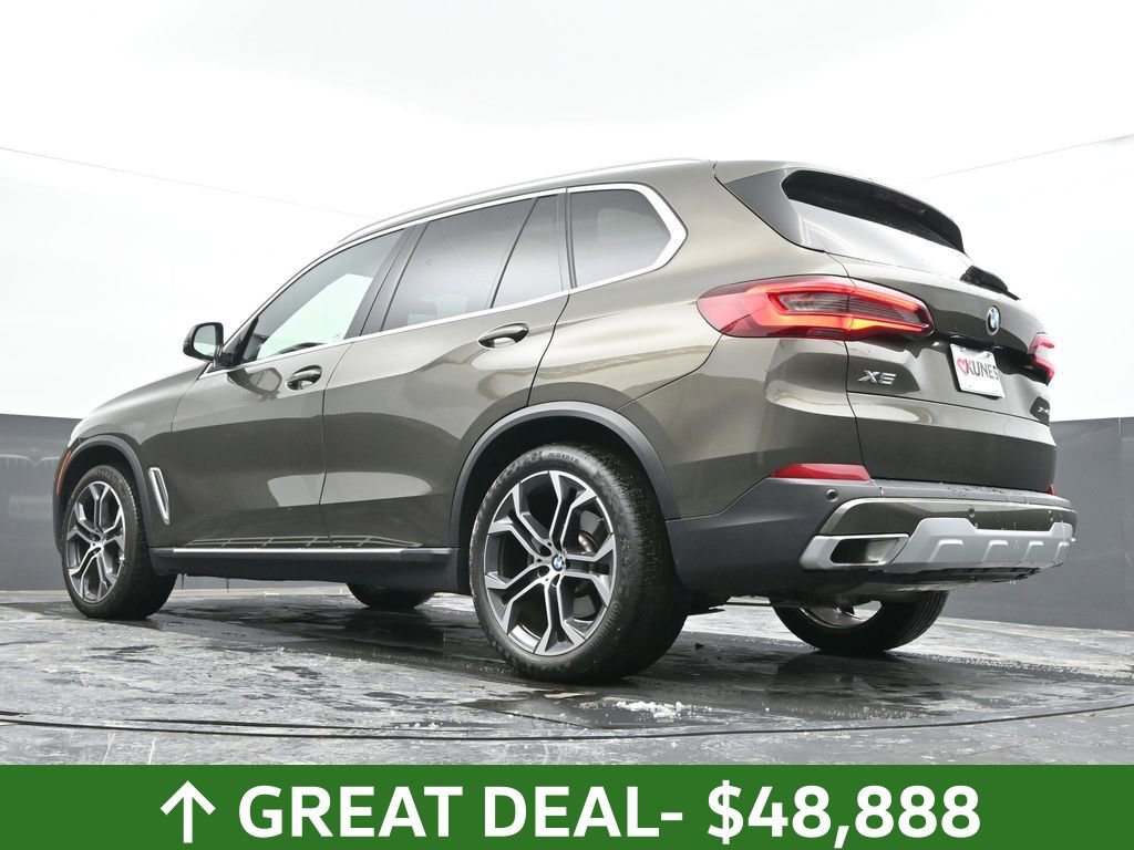 Used 2023 BMW X5 xDrive40i w/ Premium Package image 47