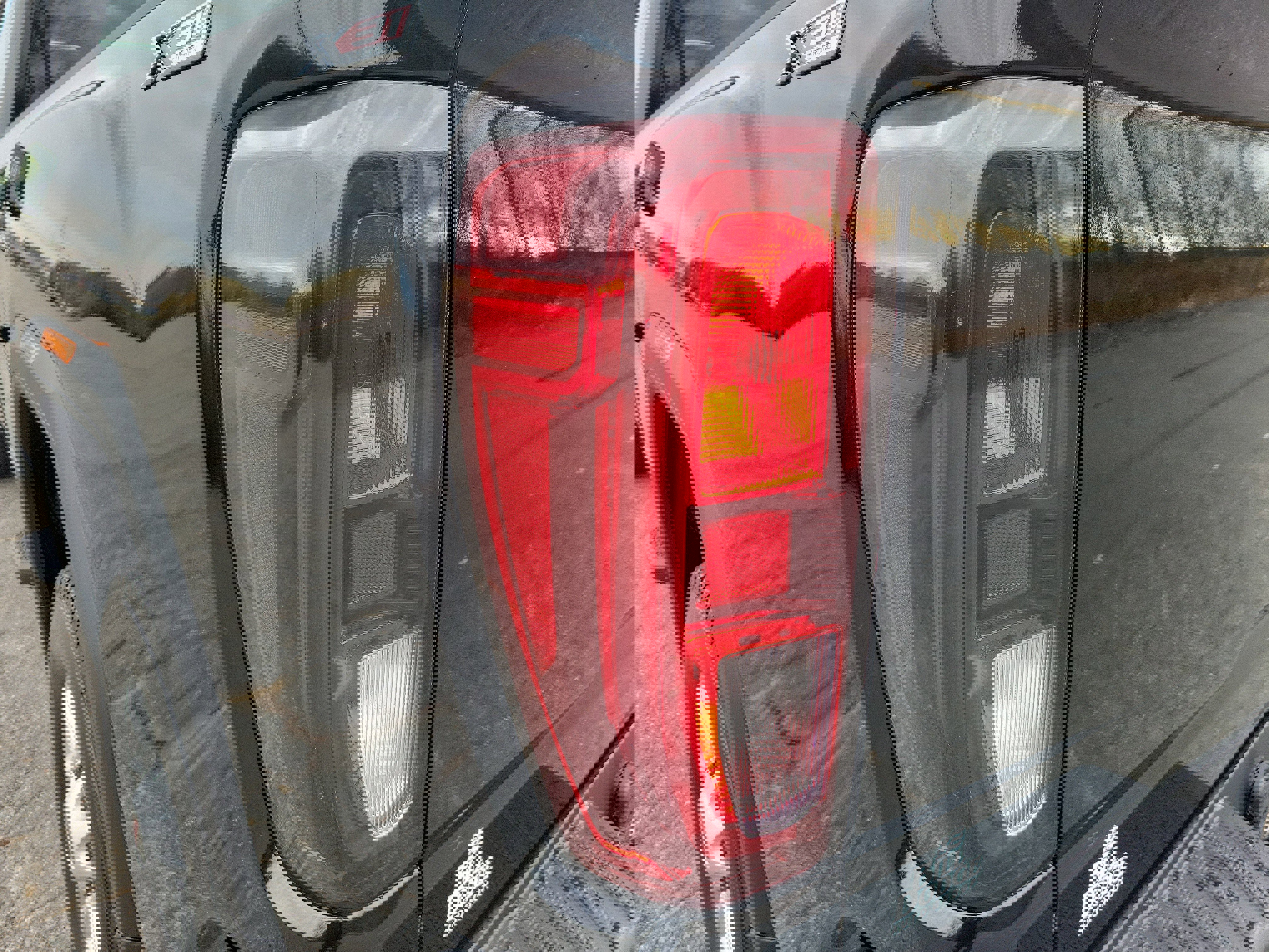 New 2026 GMC Sierra 2500 Pro w/ X31 Off-Road Package image 15