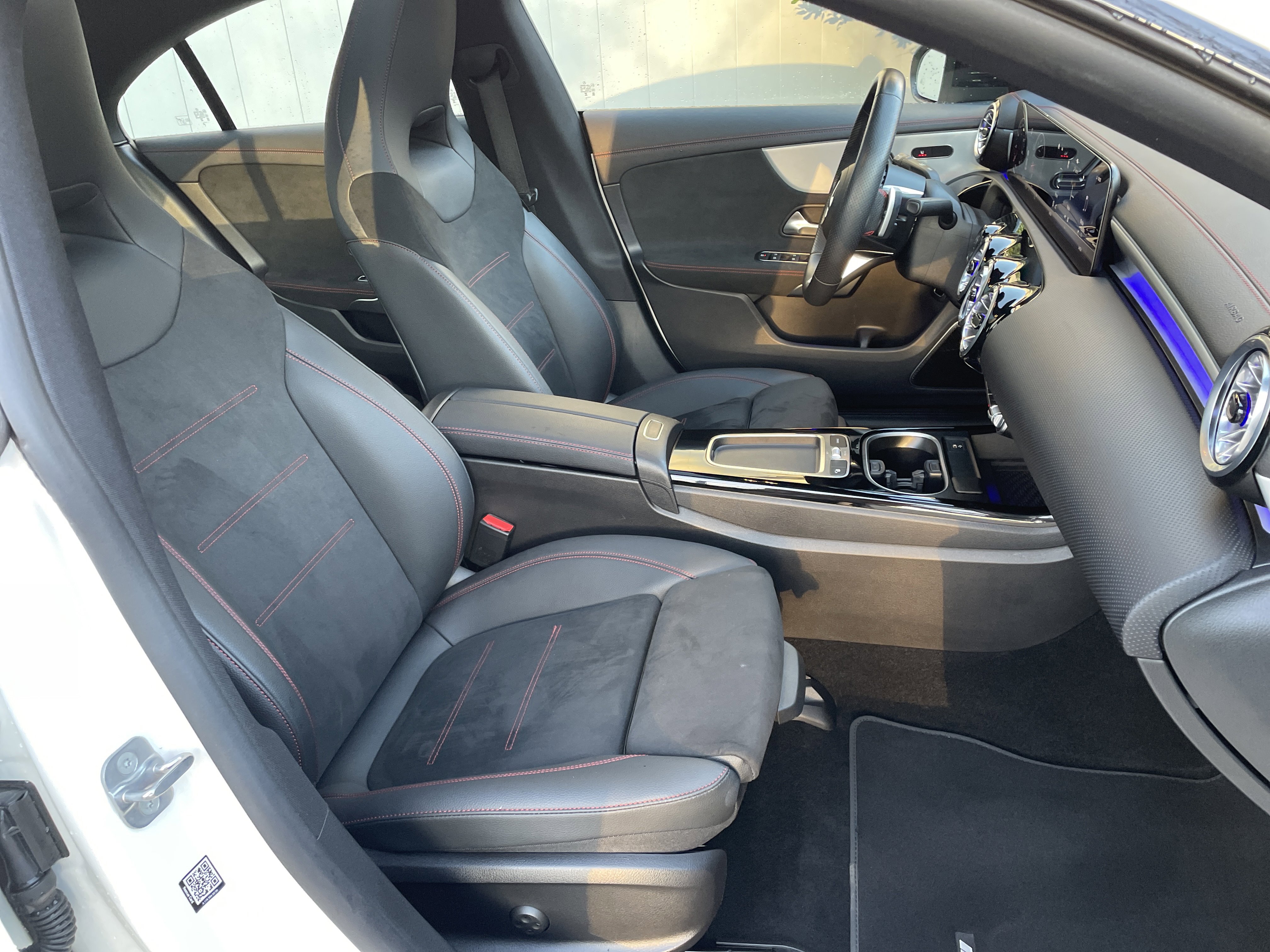 Certified 2025 Mercedes-Benz CLA 250 4MATIC image 49