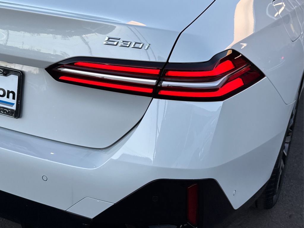 New 2026 BMW 530i w/ M Sport Package image 17