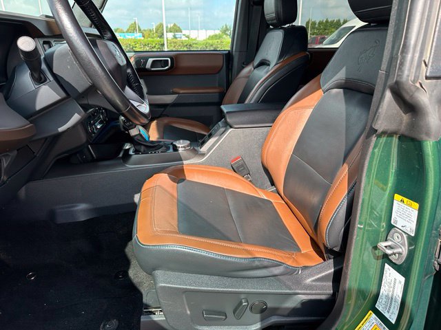 Used 2023 Ford Bronco Outer Banks AWD/4WD image 16