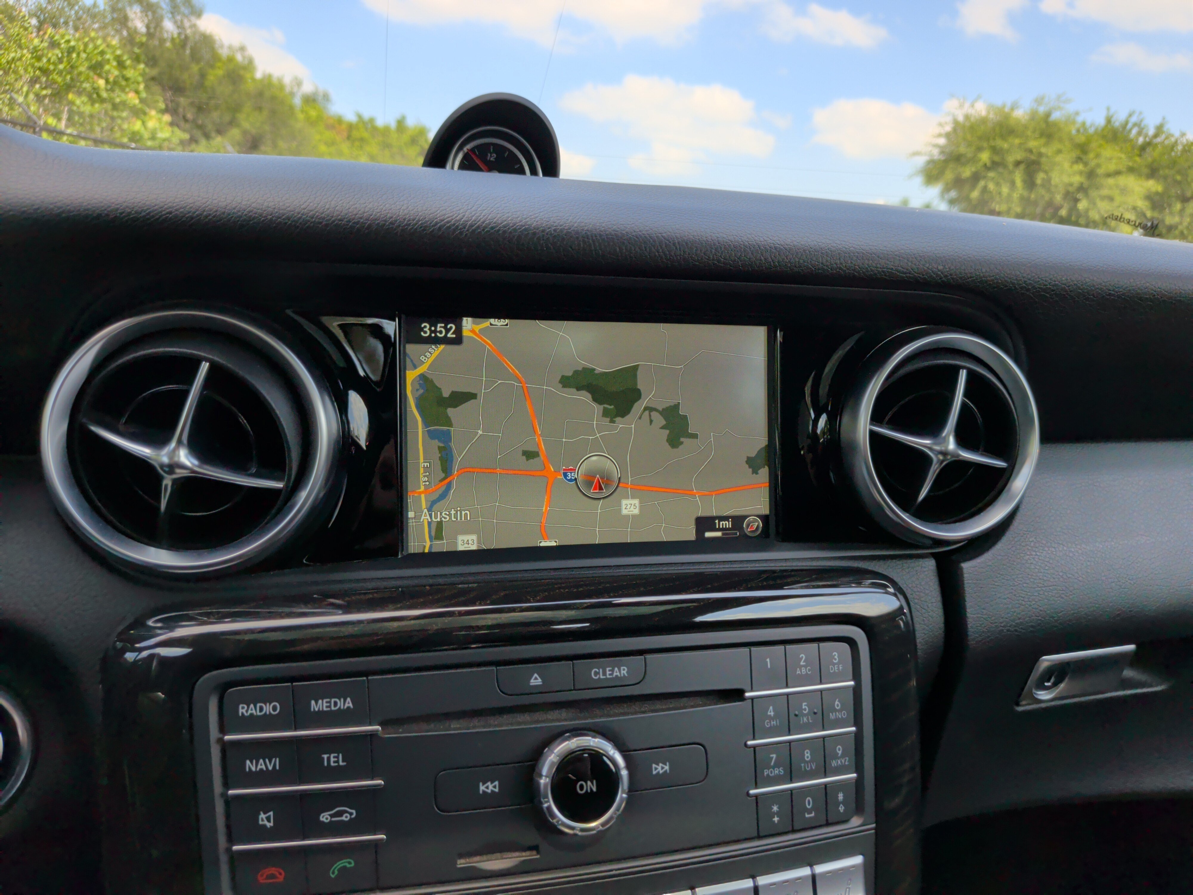 Used 2017 Mercedes-Benz SLC 43 AMG image 19