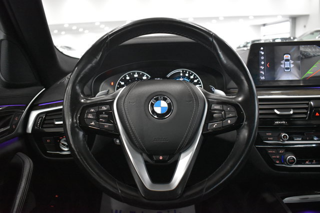 Used 2018 BMW 530e xDrive AWD/4WD image 17