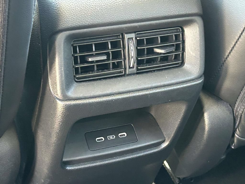Used 2025 Honda CR-V EX-L image 11