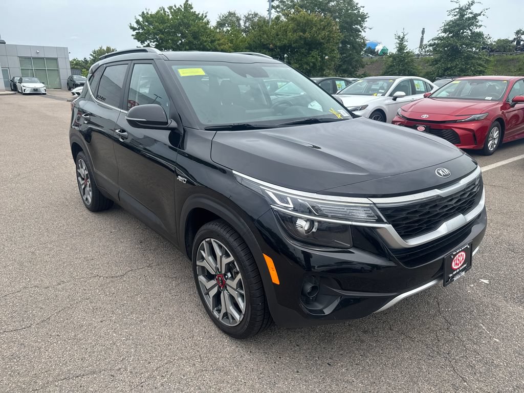 Used 2021 Kia Seltos S AWD/4WD image 10