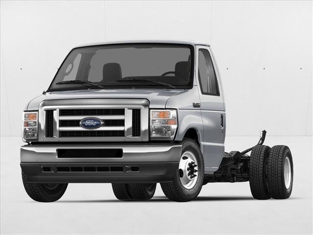Used 2026 Ford E-450 and Econoline 450 Super Duty w/ Power Equipment Group RWD video 1