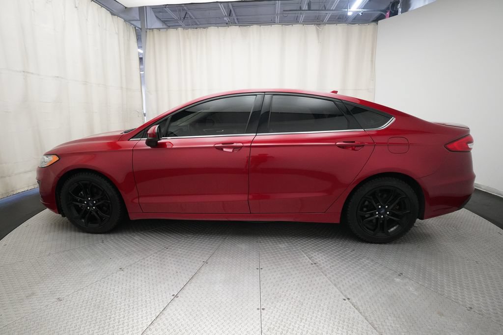 Used 2020 Ford Fusion SE w/ Equipment Group 151A FWD image 25