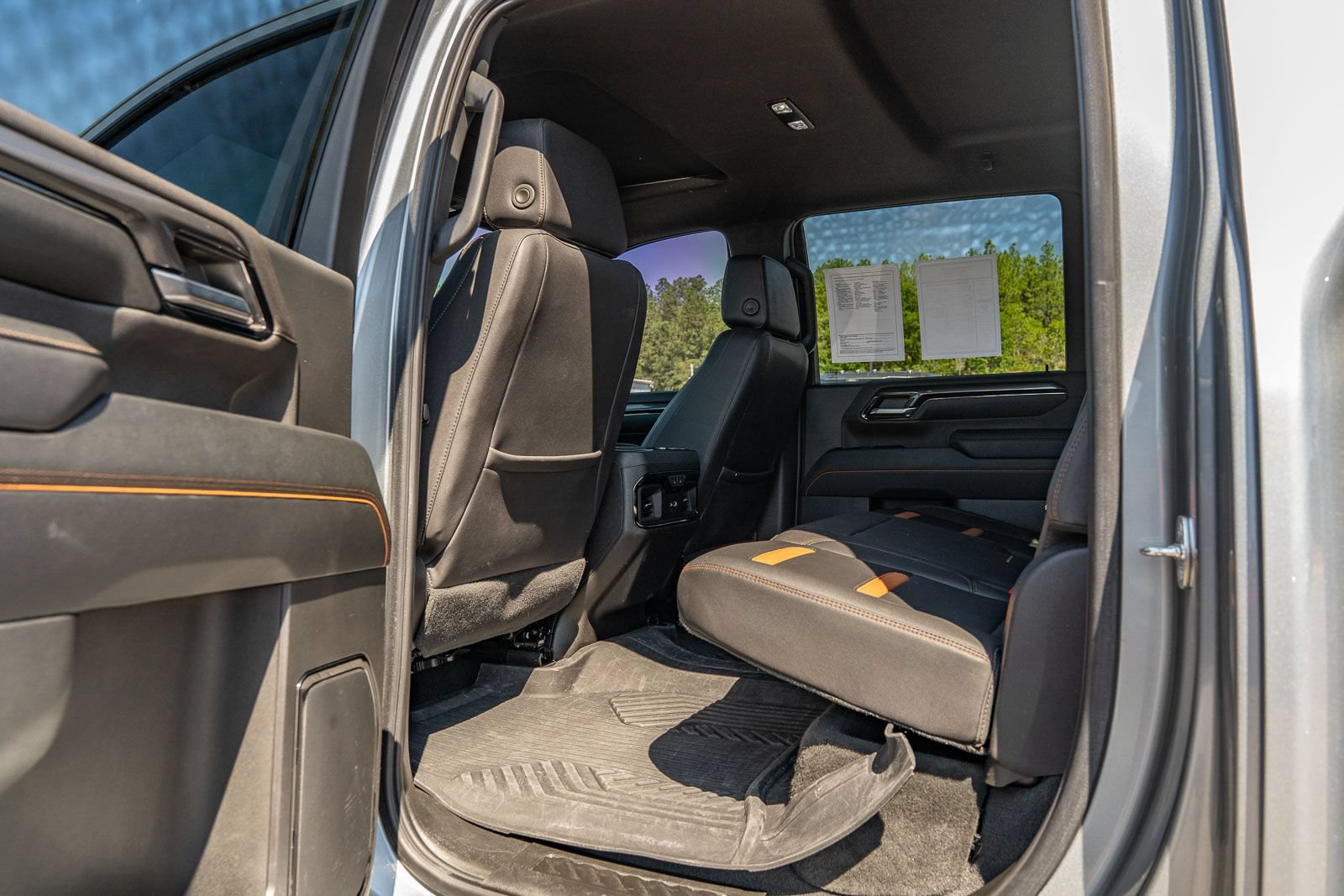 Used 2024 GMC Sierra 2500 AT4 w/ AT4 Premium Plus Package AWD/4WD image 22