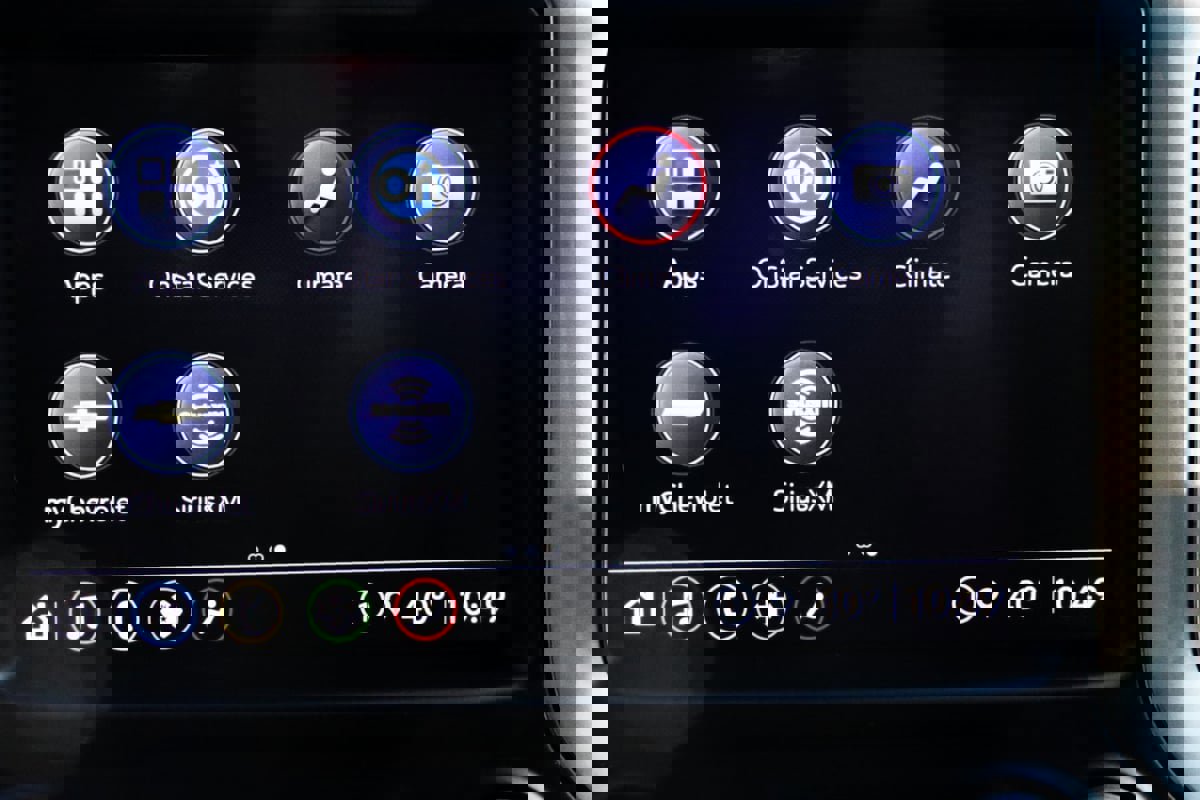 Used 2023 Chevrolet Silverado 3500 LTZ w/ LTZ Convenience Package image 40