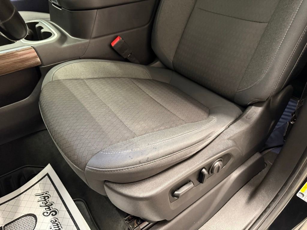 Used 2019 Chevrolet Silverado 1500 RST w/ All-Star Edition image 32