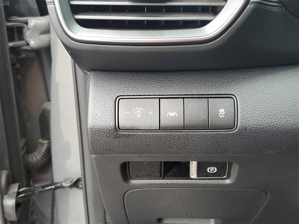 Certified 2022 Hyundai Santa Fe SEL image 25