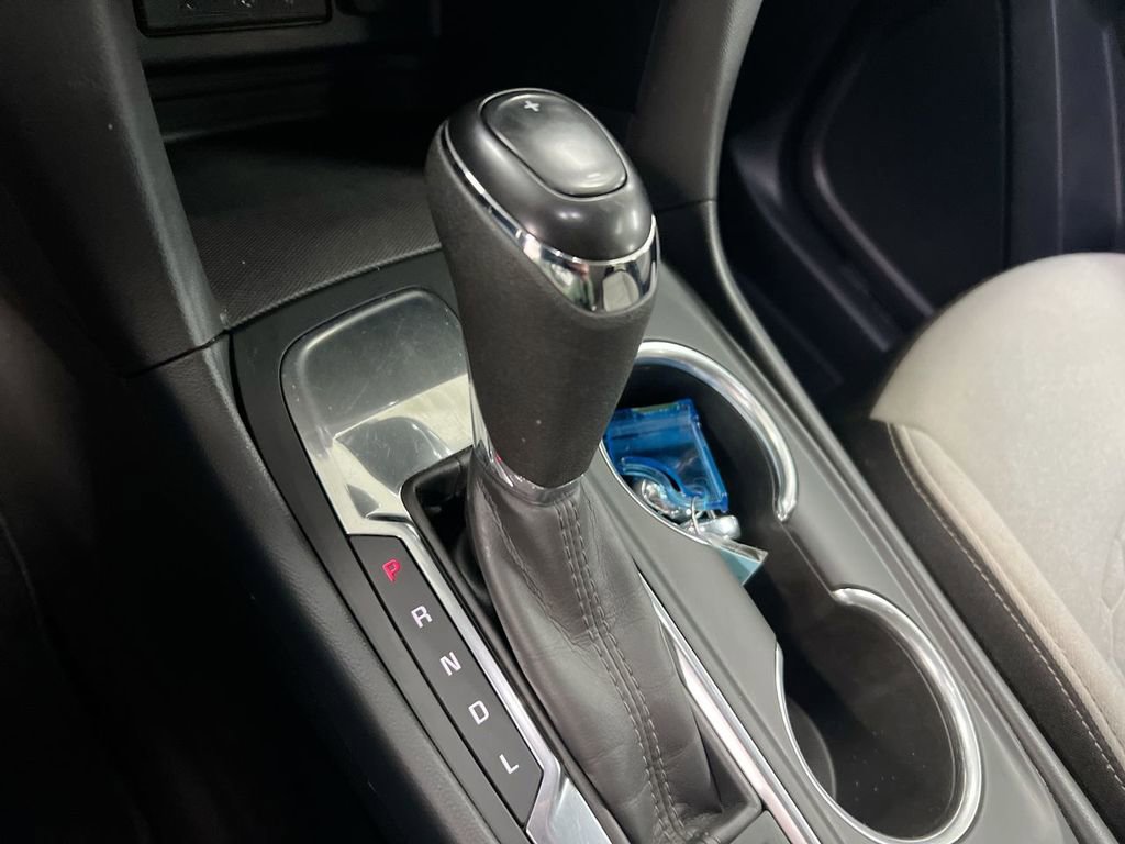 Used 2021 Chevrolet Equinox LS w/ LS Convenience Package FWD image 17