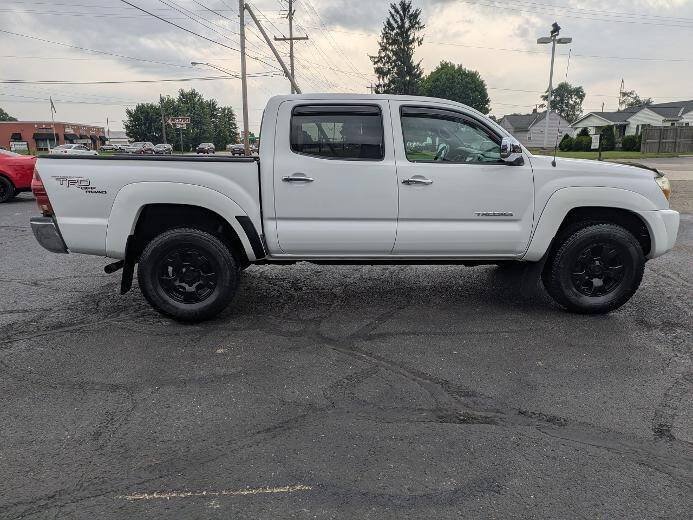Used 2007 Toyota Tacoma PreRunner RWD image 5