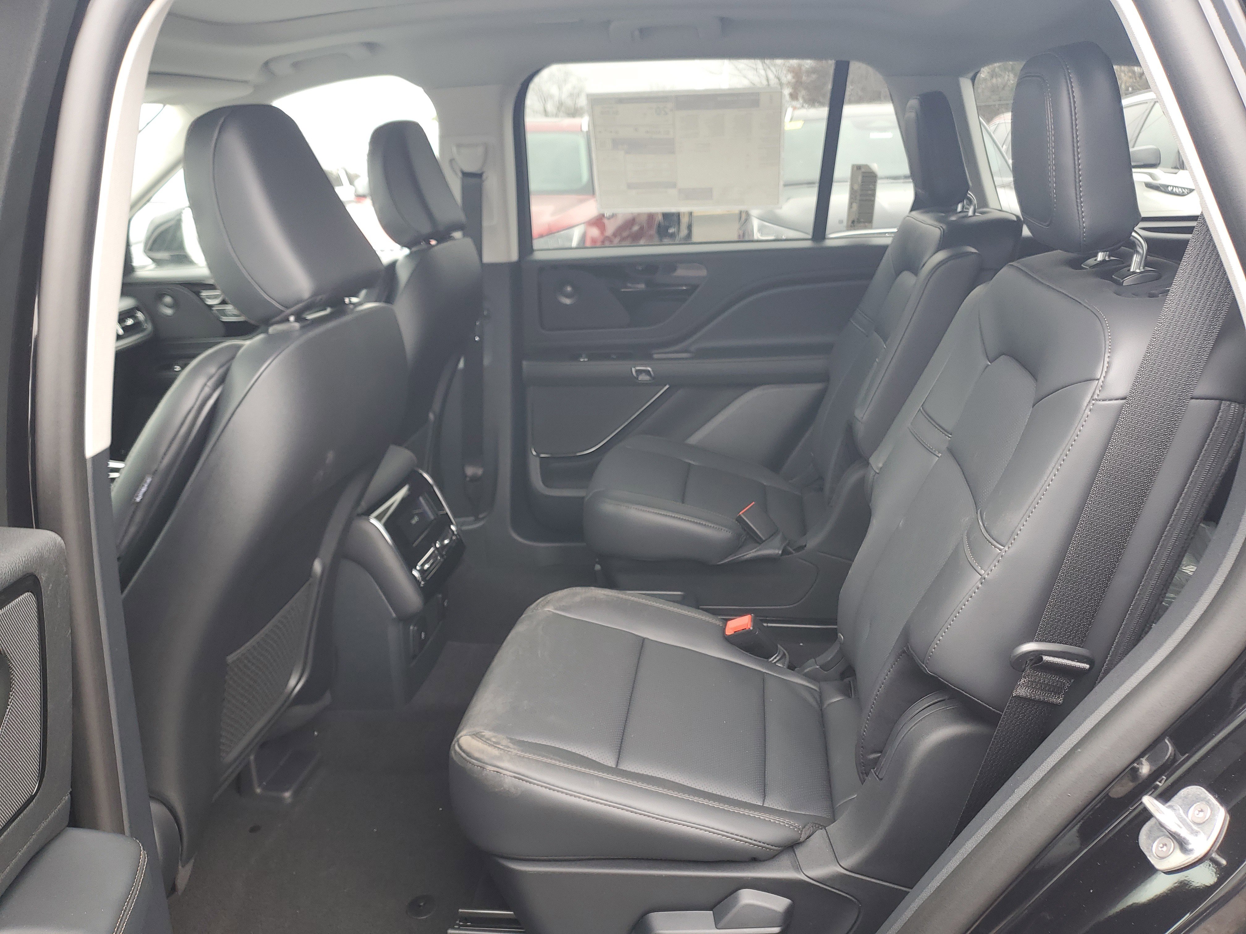 New 2026 Lincoln Aviator AWD image 23