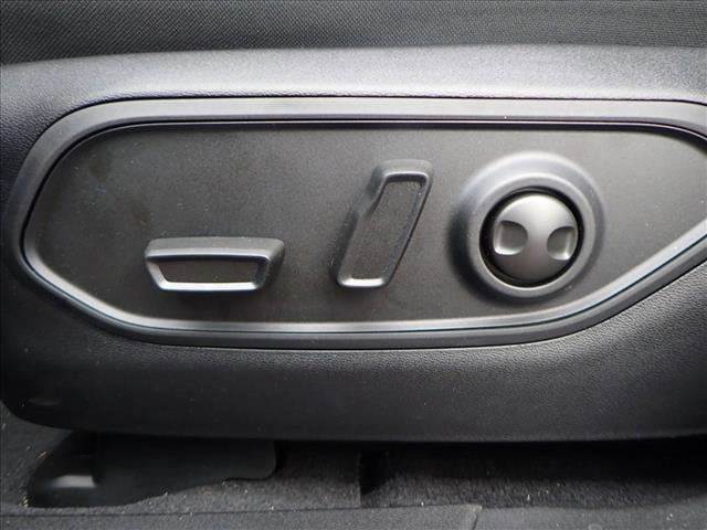 New 2026 Jeep Cherokee Laredo image 12