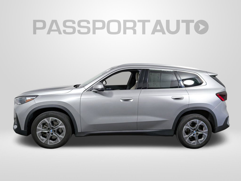 Certified 2023 BMW X1 xDrive28i w/ Convenience Package AWD/4WD image 2