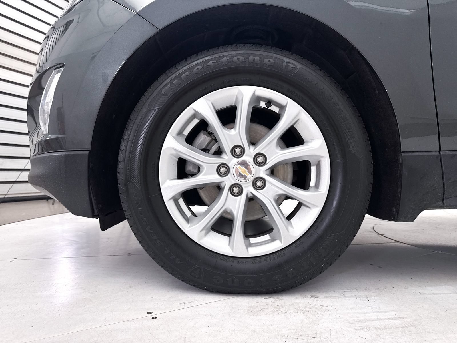 Used 2020 Chevrolet Equinox LT FWD image 9