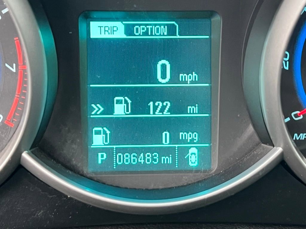 Used 2015 Chevrolet Cruze LT image 39