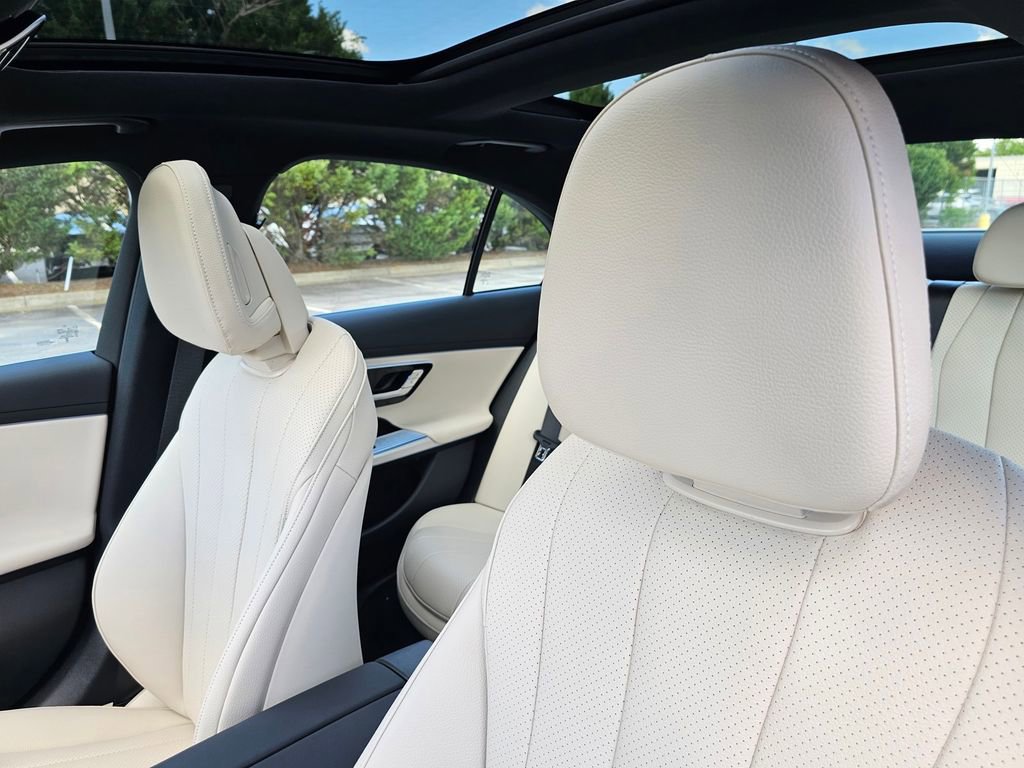 Used 2026 Mercedes-Benz E 450 4MATIC Sedan image 16