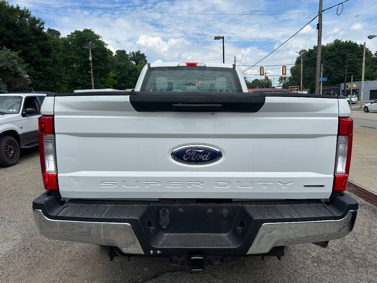 Used 2017 Ford F350 XL AWD/4WD image 5