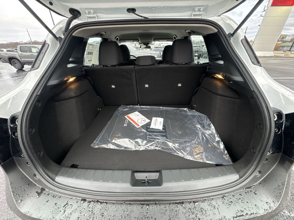 New 2026 Nissan Kicks S image 23