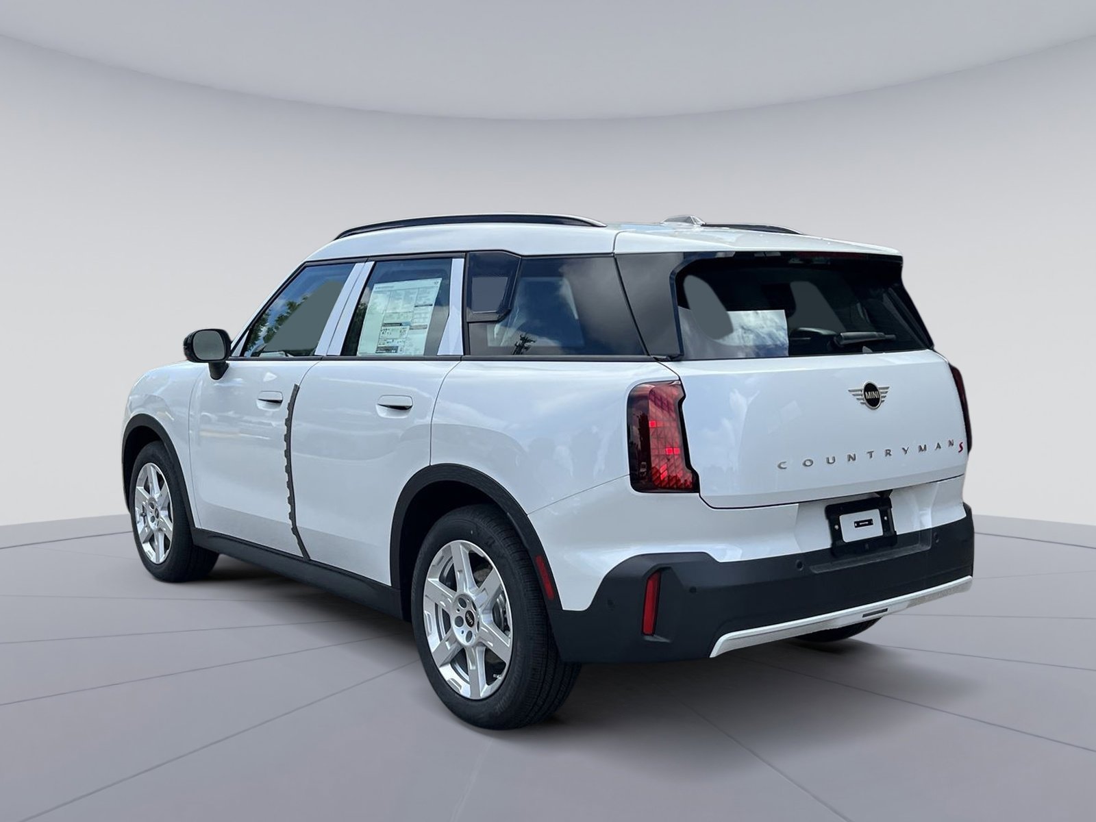 Certified 2025 MINI Cooper Countryman S image 3
