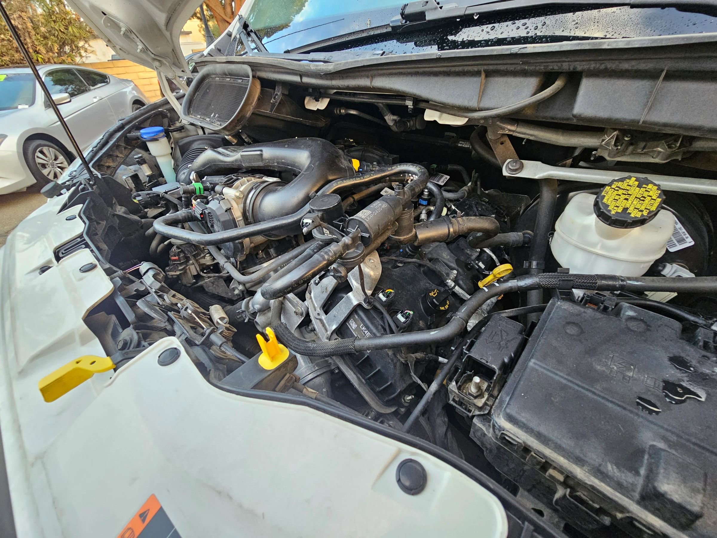 Used 2020 Ford Transit 250 Medium Roof image 29