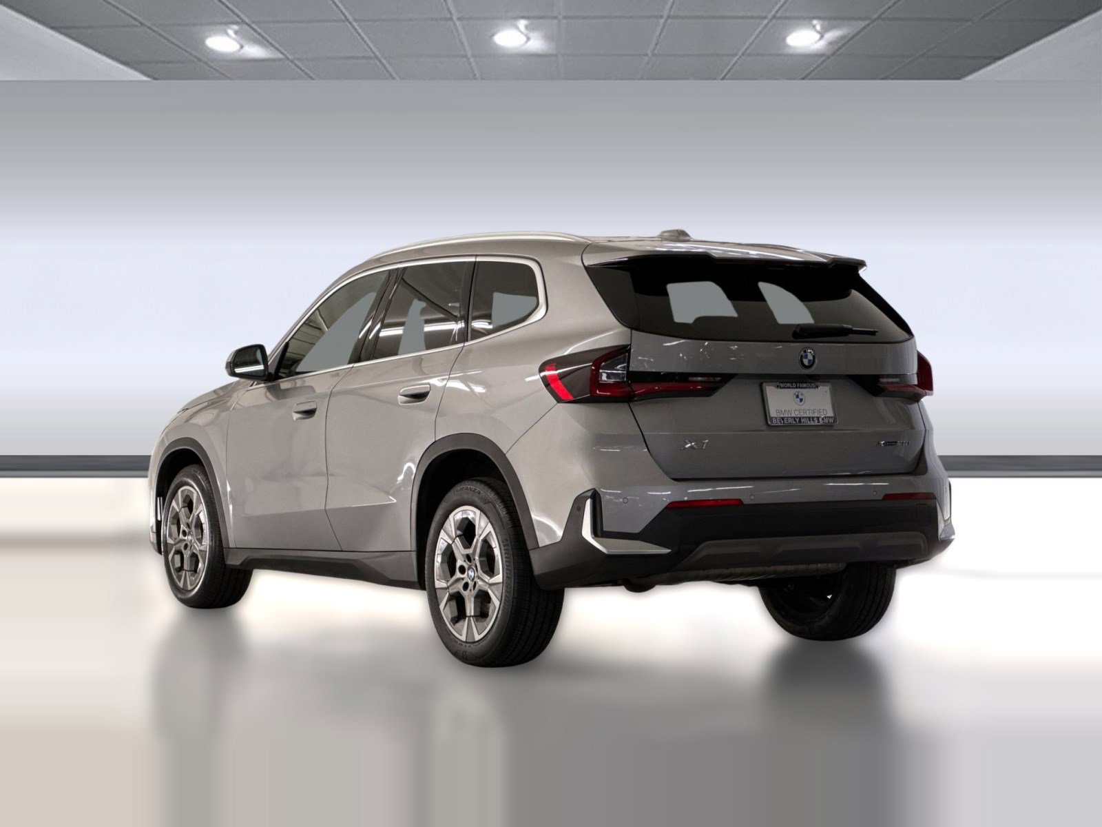 Certified 2023 BMW X1 xDrive28i w/ Convenience Package image 3