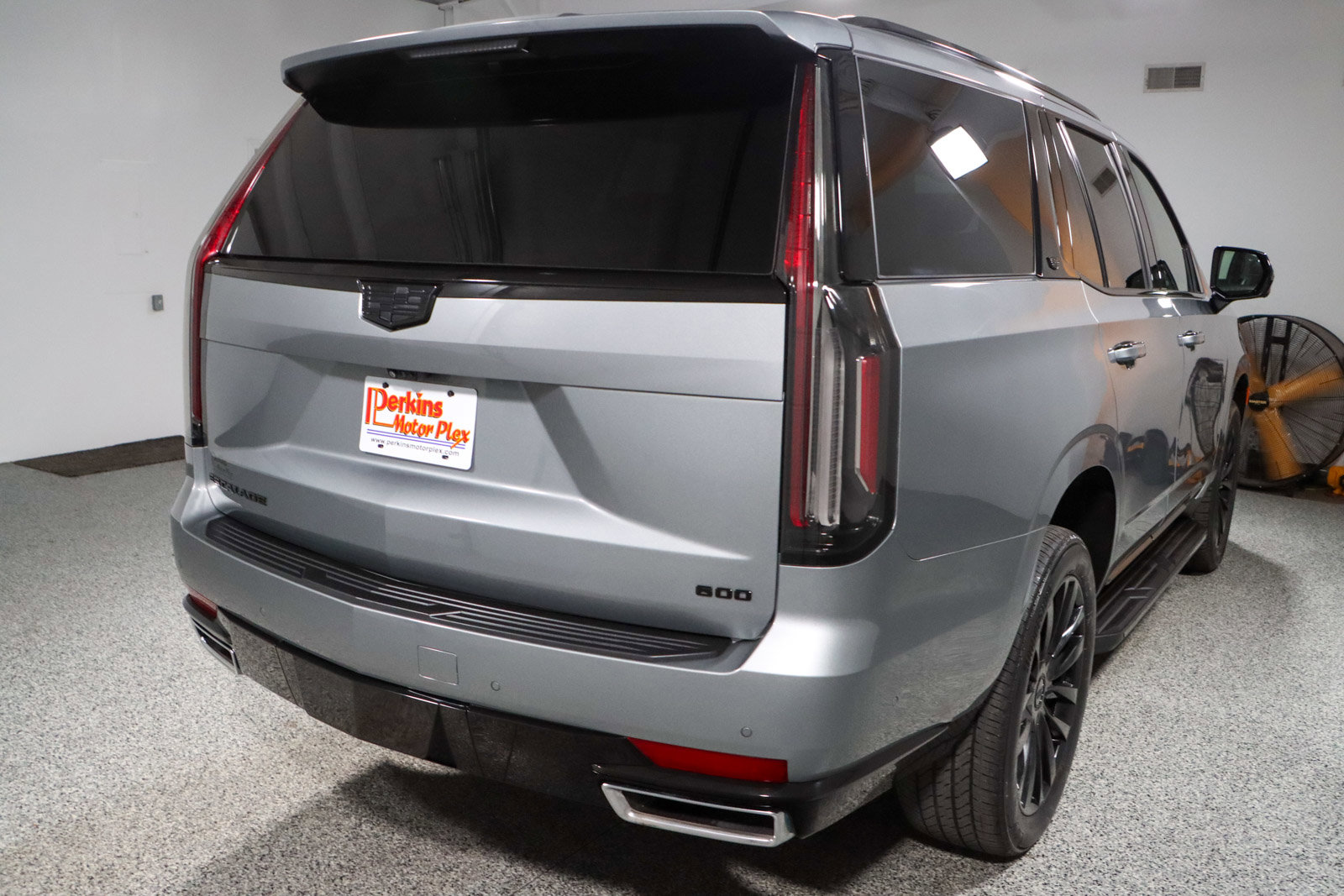 Used 2023 Cadillac Escalade Premium Luxury w/ LPO, Floor Liner Package image 7