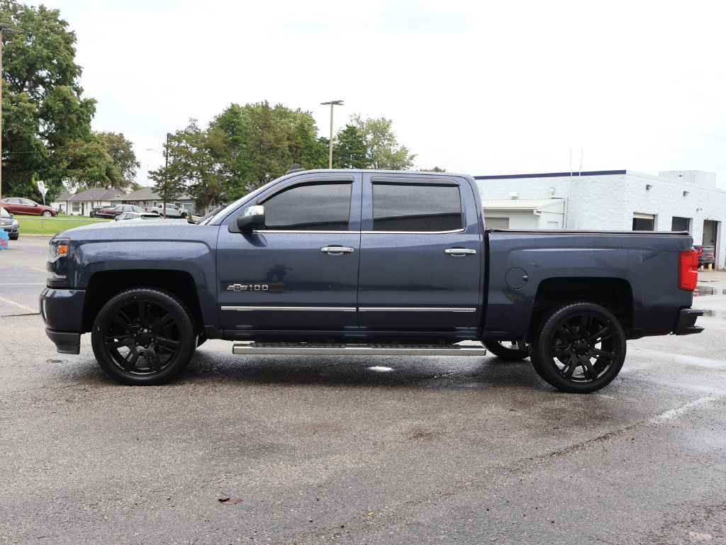 Used 2018 Chevrolet Silverado 1500 LTZ Z71 w/ Centennial Edition AWD/4WD image 4