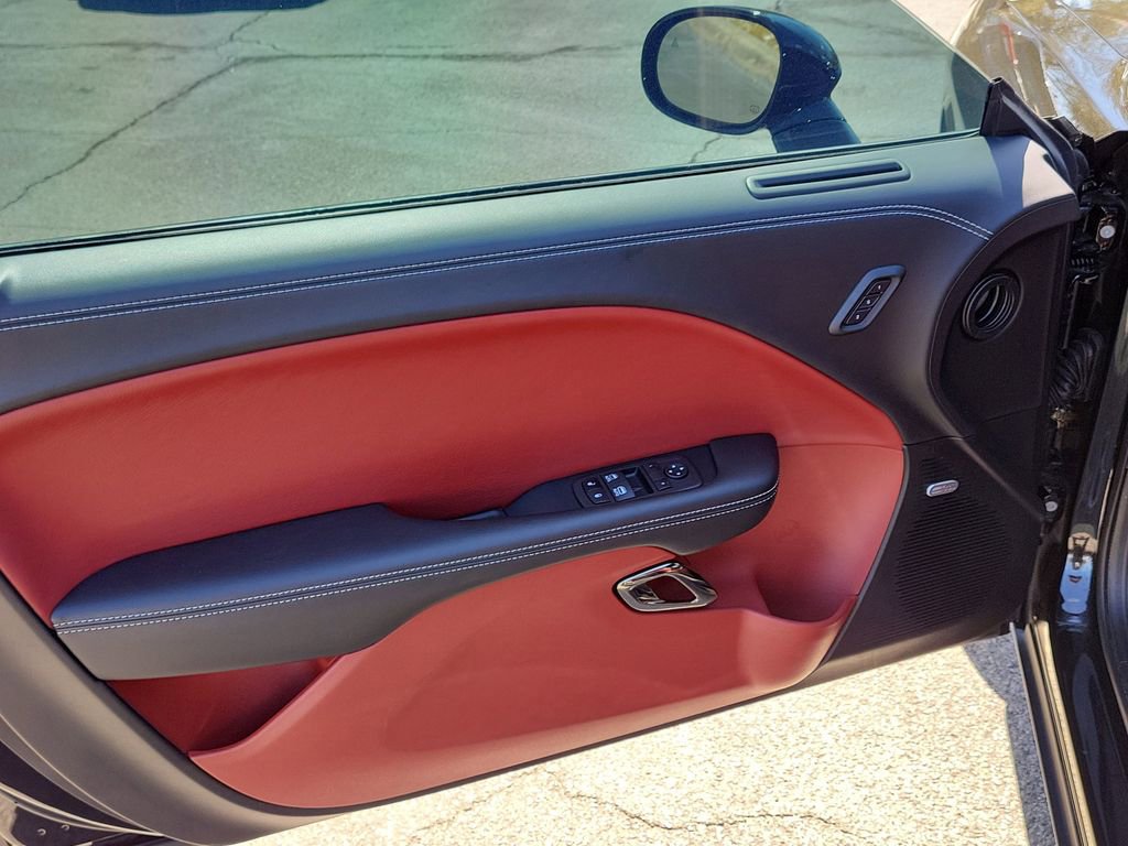 Used 2023 Dodge Challenger SRT Hellcat w/ Driver Convenience Group RWD image 13