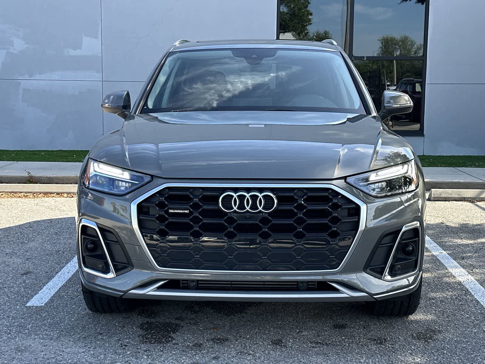 Used 2023 Audi Q5 2.0T Premium Plus w/ Premium Plus Package AWD/4WD image 12