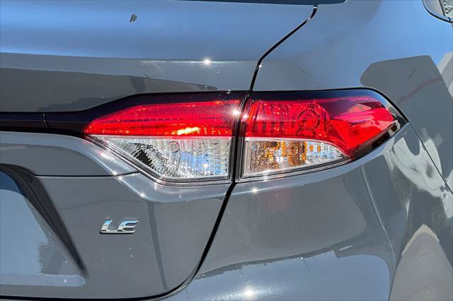 Certified 2025 Toyota Corolla LE image 29