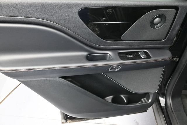 Used 2022 Lincoln Aviator Reserve w/ Equipment Group 201A AWD/4WD image 28