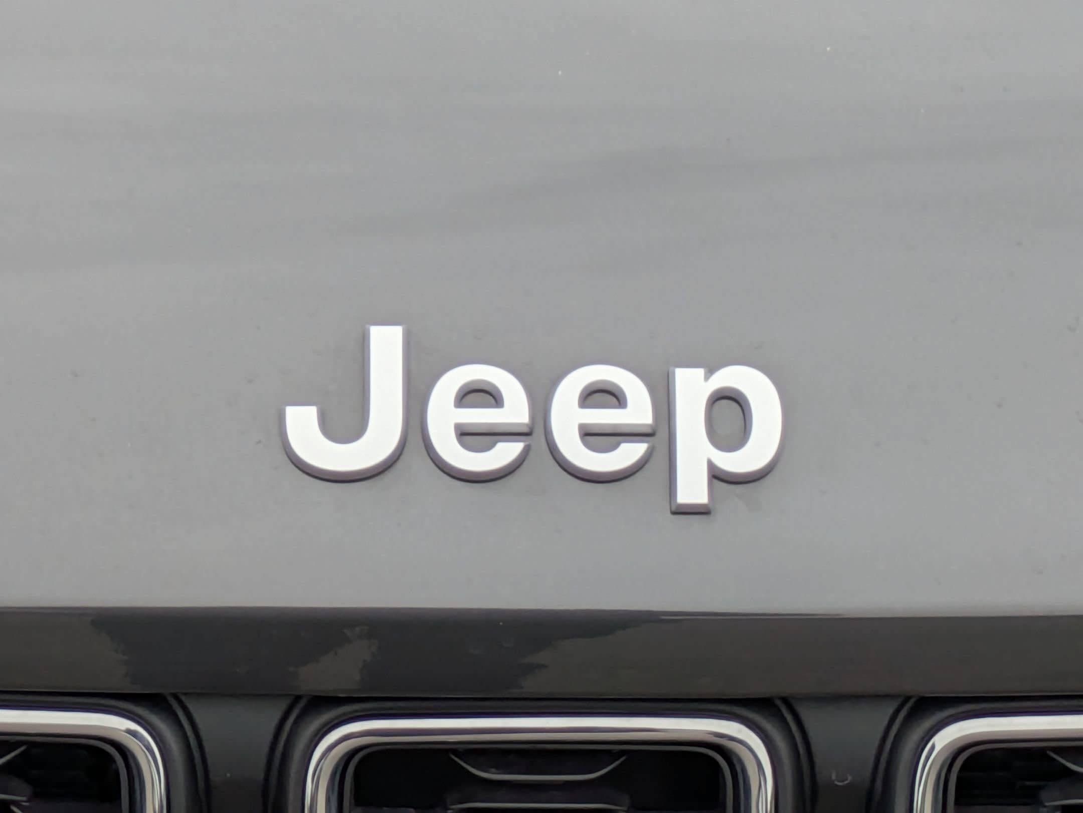 New 2026 Jeep Grand Cherokee Laredo X AWD/4WD image 30