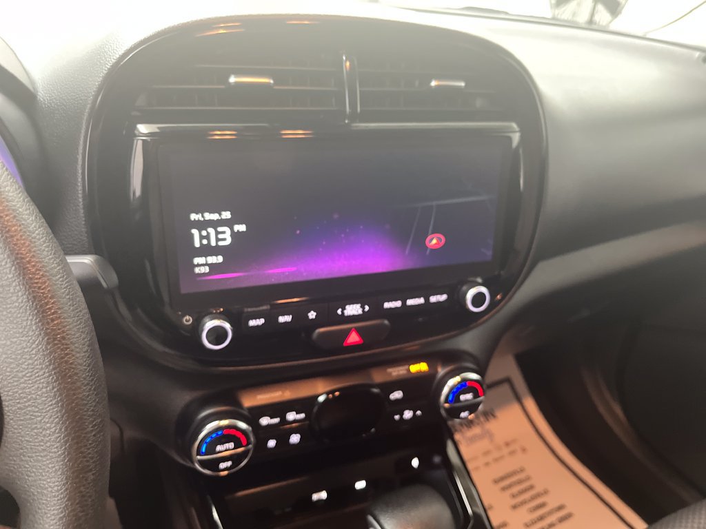 Used 2025 Kia Soul S FWD image 21