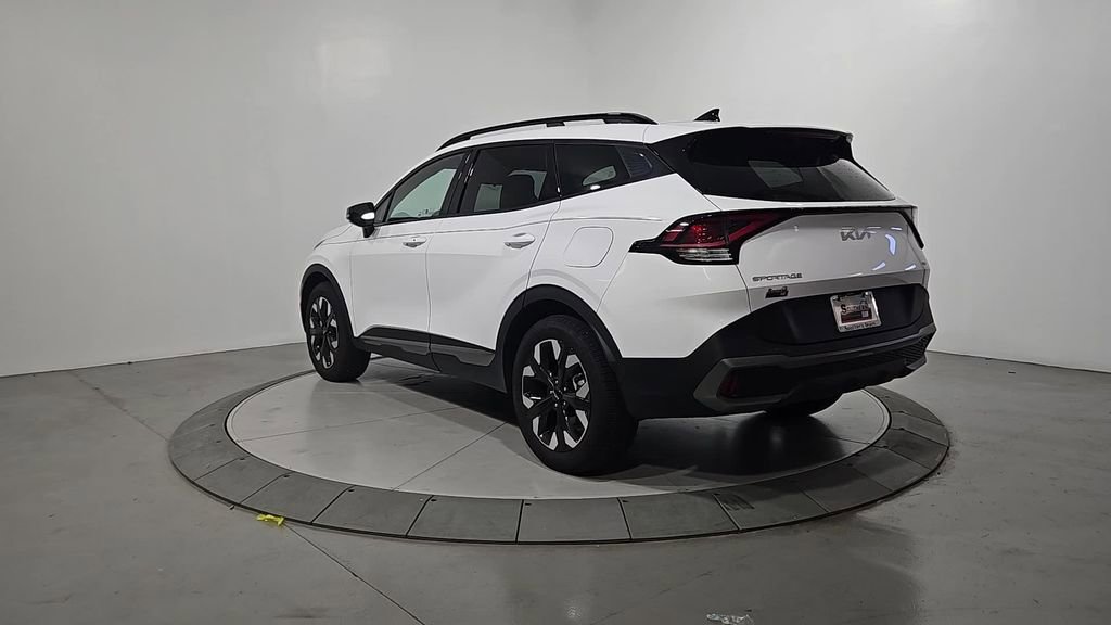 Used 2024 Kia Sportage X-Line w/ X-Line Premium Package image 3