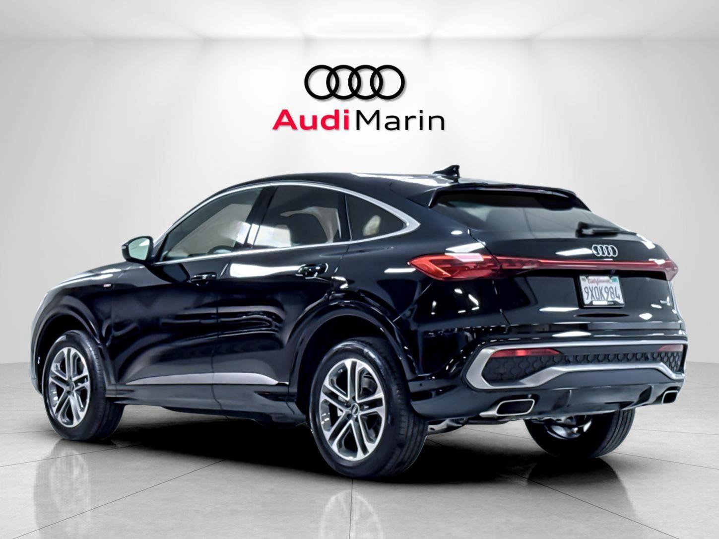 Used 2025 Audi Q5 Premium Plus w/ Premium Plus AWD/4WD image 3