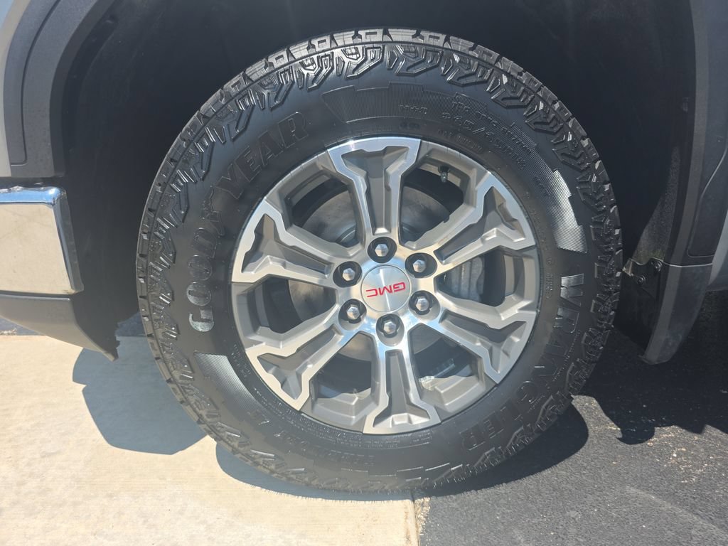 Certified 2024 GMC Sierra 1500 SLT AWD/4WD image 29